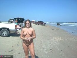 amateur naked beach